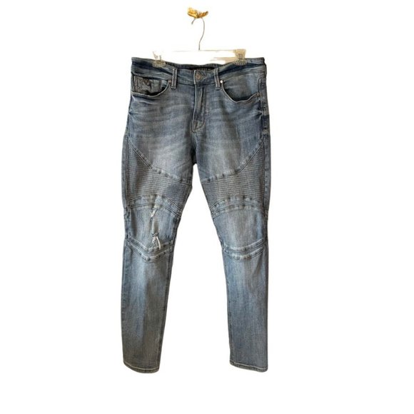 🔥 Guess | Light Wash Slim Tapered Distressed Moto Jeans Sz 34x31 - Picture 1 of 10